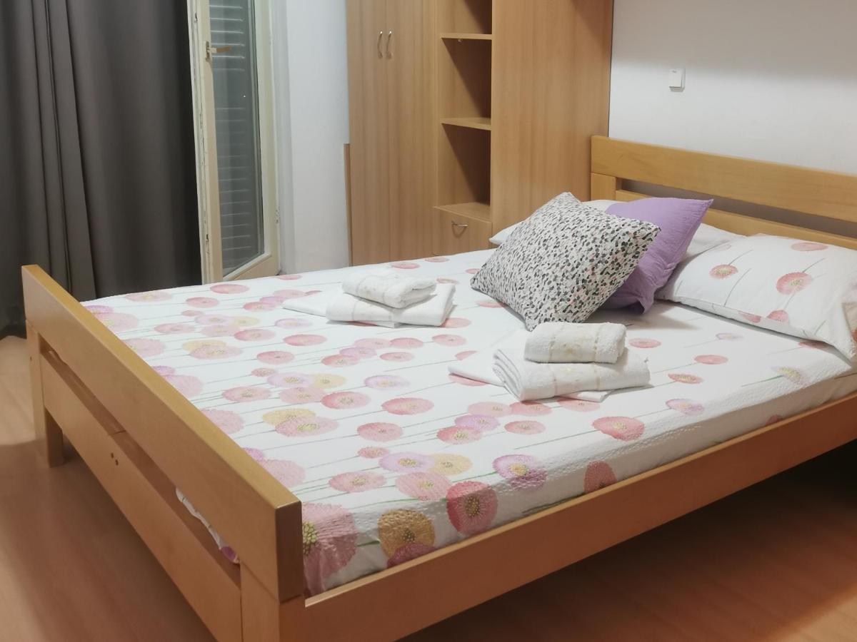 Pine Apartment Χβαρ Εξωτερικό φωτογραφία