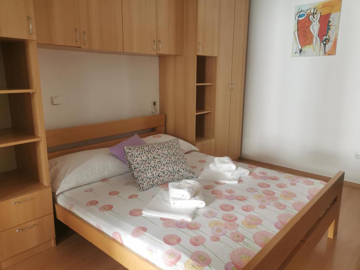 Pine Apartment Χβαρ Εξωτερικό φωτογραφία
